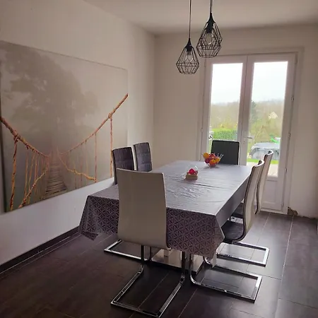 Ferienhaus Avec Piscine Frossay